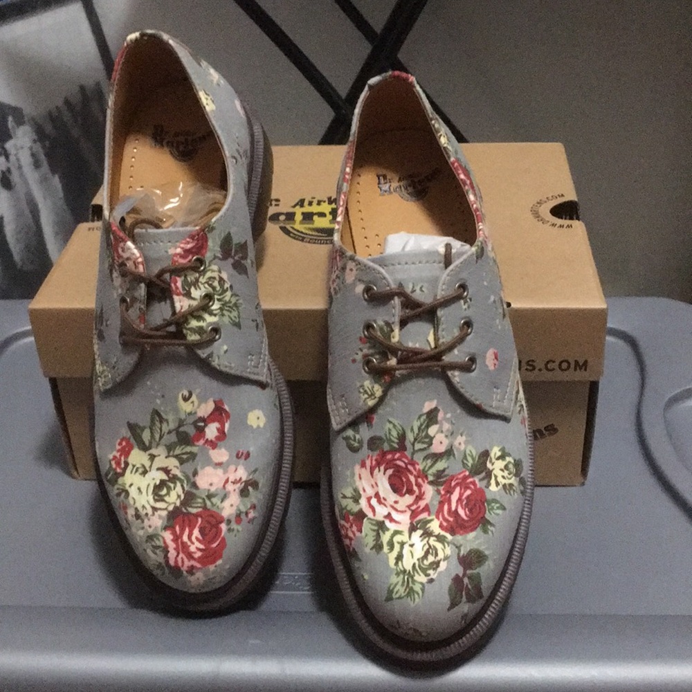 Doc Martens Victorian Flowers in Grey Denim BNIB